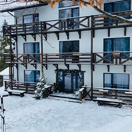 Dacha на магурі * Pilipets