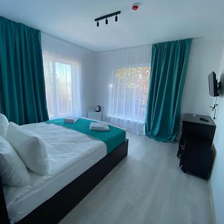 Hotel Dacha на магурі *