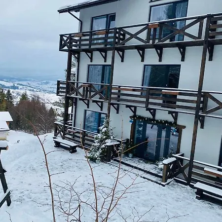 Hotel Dacha на магурі