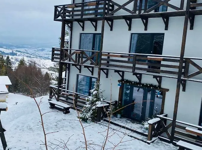 Hotel Dacha на магурі